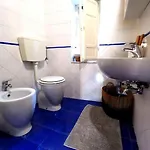 In Anfiteatro. Vivere Immersi Nella Storia * Lucca